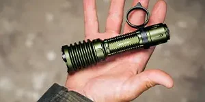 פנסי יד טקטיים
