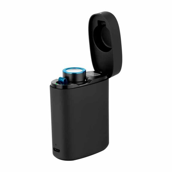 פנס קומפקטי עם 3 מצבי תאורה ומטען אלחוטי Baton 3 Premium Edition - Olight