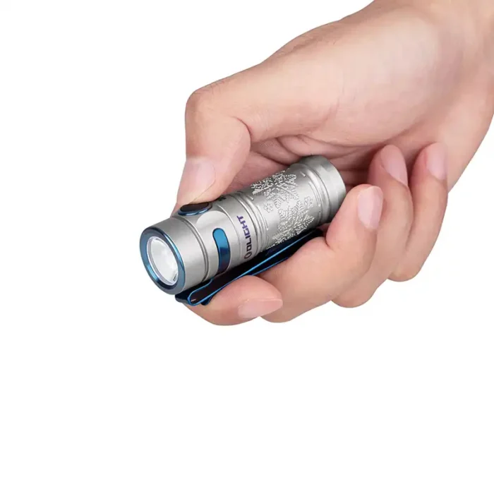 baton-3-winter-grey-9 baton-3-winter-grey-9