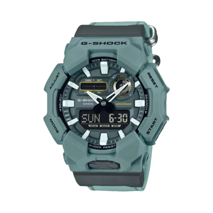 GA-010CE-2ADR שעון ספורט G-SHOCK GA-010CE-2ADR
